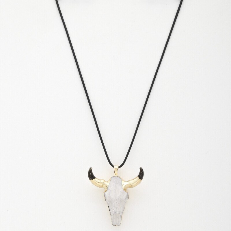 N-38124   Cattle Skull Pendant Necklace