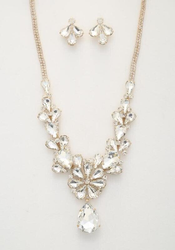 SN-28110 Flower Teardrop Rhinestone Set