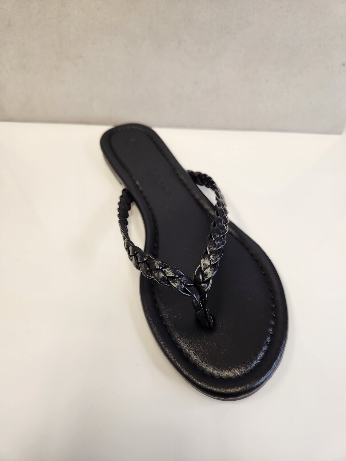 Bellen-02   Woven Strap Flat Sandals, Color: Black, Size: 5