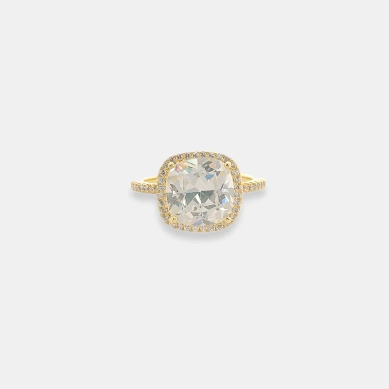ARN011   Cz Ring   Gold