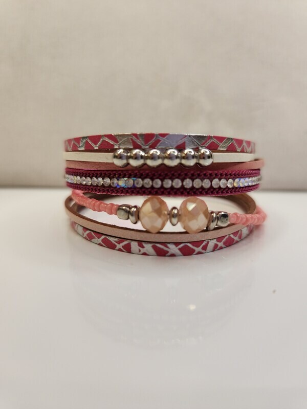 Magnetic Bracelet Pink Leather and Beads