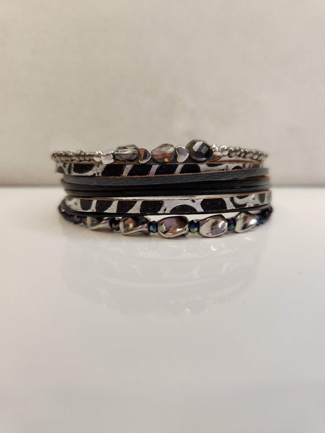 Magnetic Bracelet Black and Grey Leather and Beads