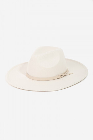 MMT8054   Thin Strap Fashion Fedora Hat   Ivory