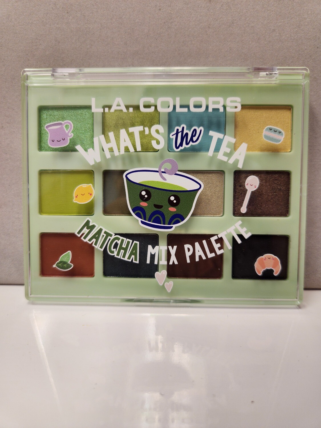 What&#39;s The Tea Eyeshadow    Matcha Mix Palette