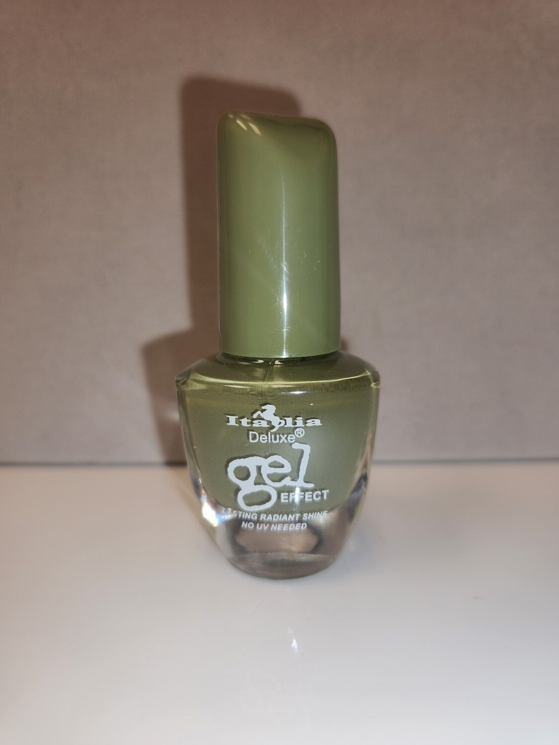Italia Deluxe Gel Effect Nail Polish     Army Green