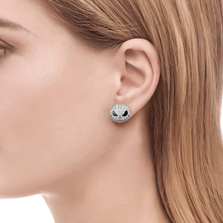 E4815 Skull Rhinestones Stud Earrings