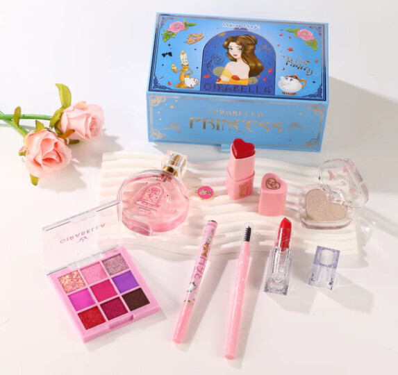 GIRABELLA Yellow Dress Complete Makeup Musical Box