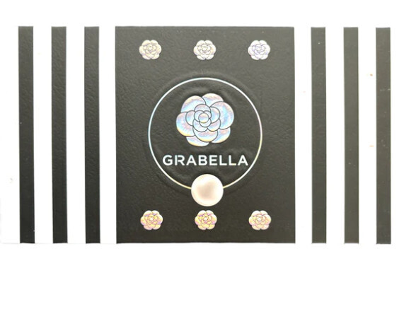 Girabella Pearls 32 Color Eyeshadow Palette