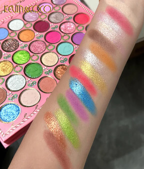KEVIN &amp; COCO 70 Color Snow Night Christmas Eyeshadow Palette