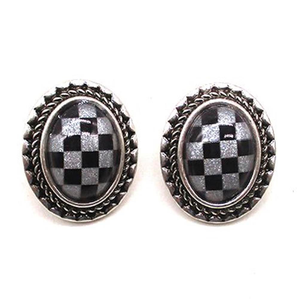 SE-2515 Western Style Checkered Oval Earrings, Color: Black/White Check
