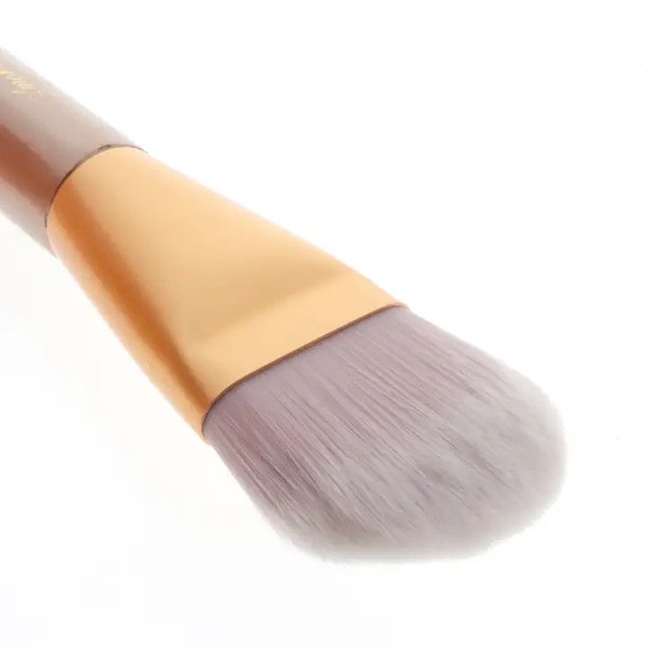 Amor Us Gold Crush Large Foundation Brush #302