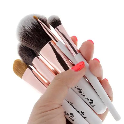Amor Us Petite Travel Essentials - 5 Piece Brush Set
