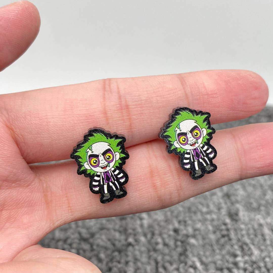Halloween Multi-Style Funny Character Acrylic Ear Studs, Size: Beetlejuice
