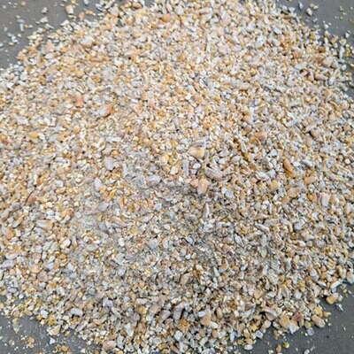 Sunrise Farms Cracked Corn - 50 lb