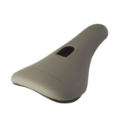 Selle Pivotal STAY STRONG Cutt Off Slim Gris