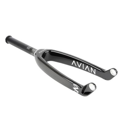Fourche AVIAN Versus Pro Carbone 20&#39; x 1-1/8 Noir Lustré