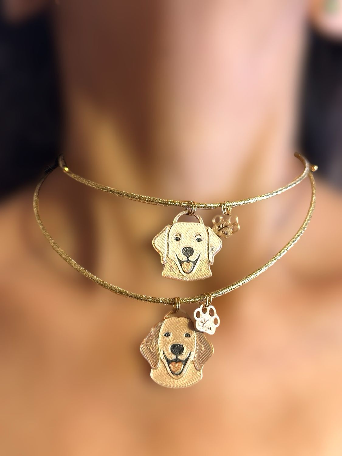 Girocollo con cordino regolabile con calamita personalizzato con charme in PLA con le faccine delle diverse razze canine e feline