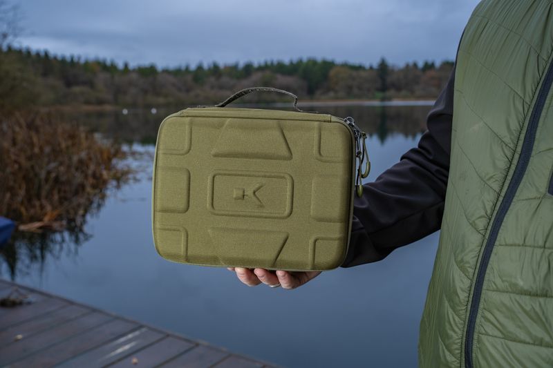 PROGRESS HARDCASE COOLER - 4L - KORUM