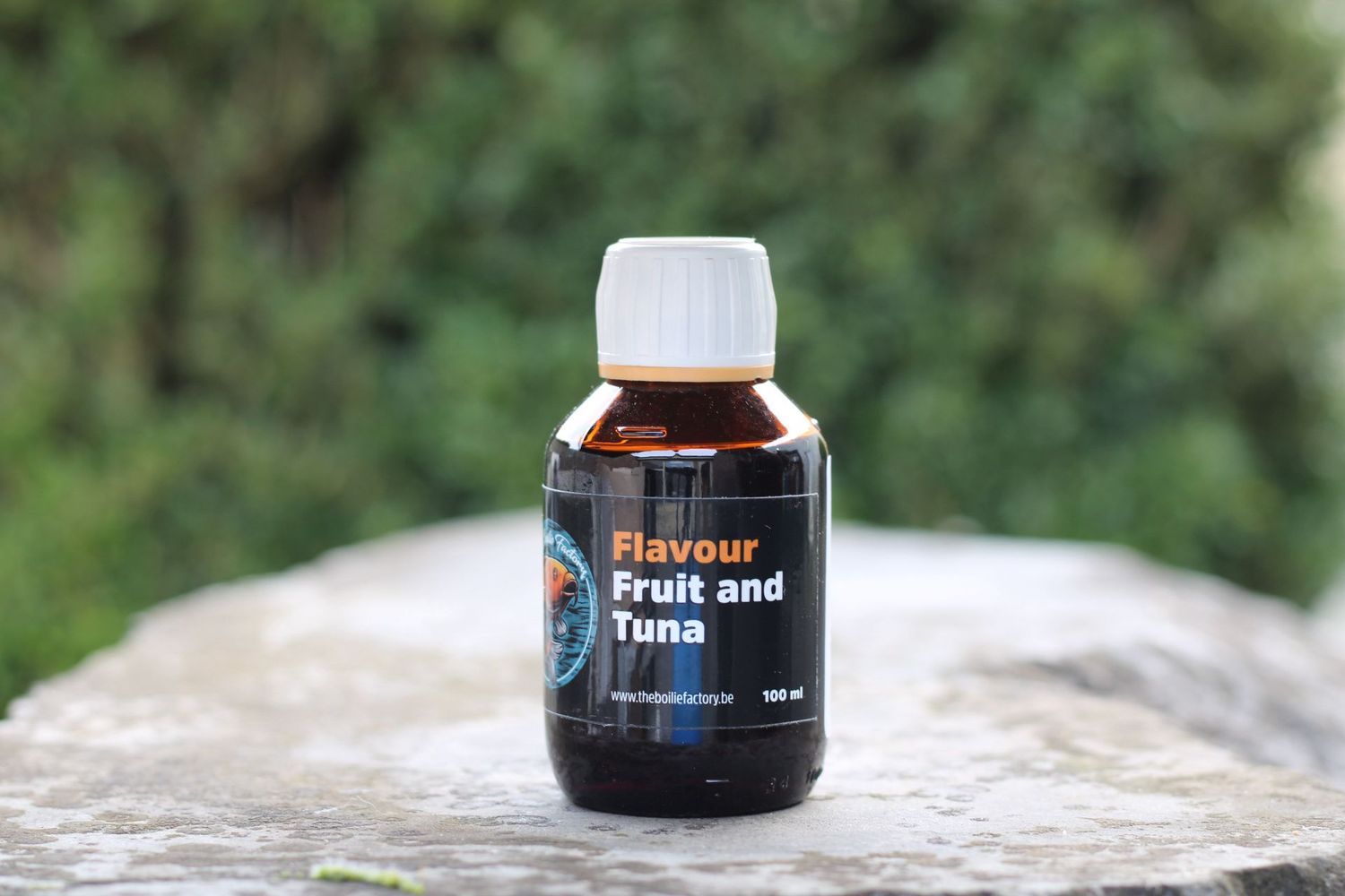 FRUIT AND TUNA FLAVOUR