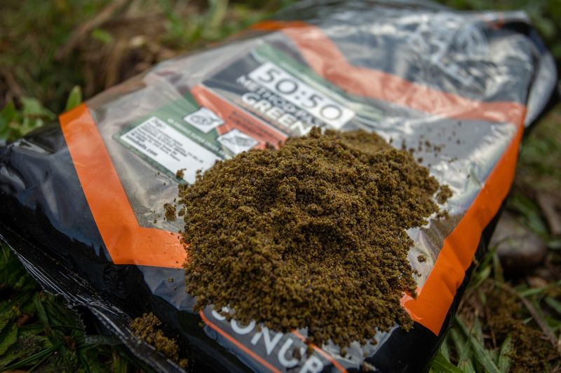 50:50 METHOD &amp; PASTE GREEN (2KG) - SONUBAITS