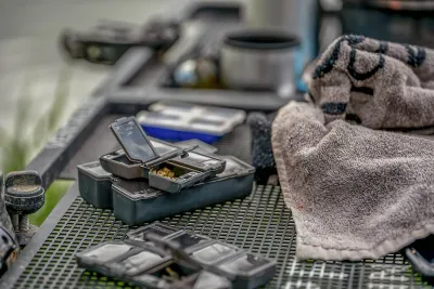 Accessory Box 8 Compartment Shallow - PRESTON