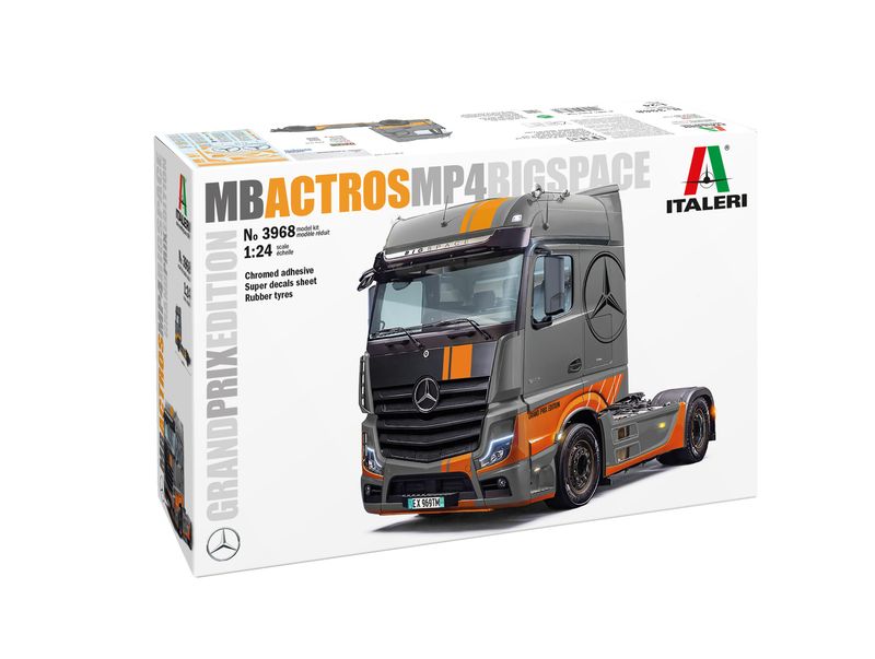 Italeri Mercedes Benz Actros MP4 Big space grand 