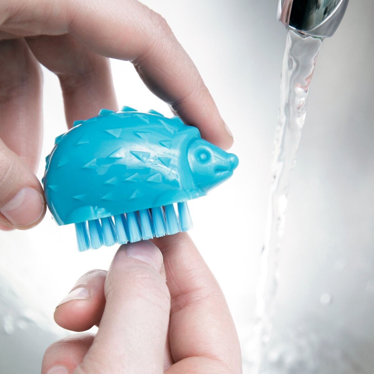 KIKKERLAND ANIMAL NAIL BRUSH