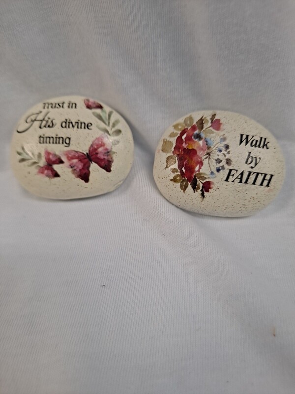 SIMPLY FAITHFUL STONE TOKEN