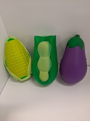 VEGETABLE STRESS TOY
