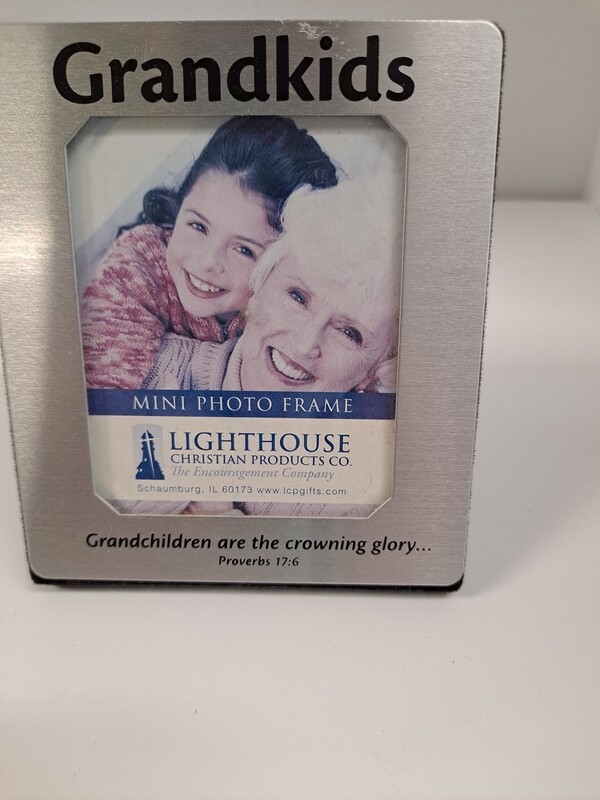 GRANDKIDS  PHOTO FRAME