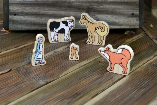 THE GINGERBREAD MAN WOODEN SET