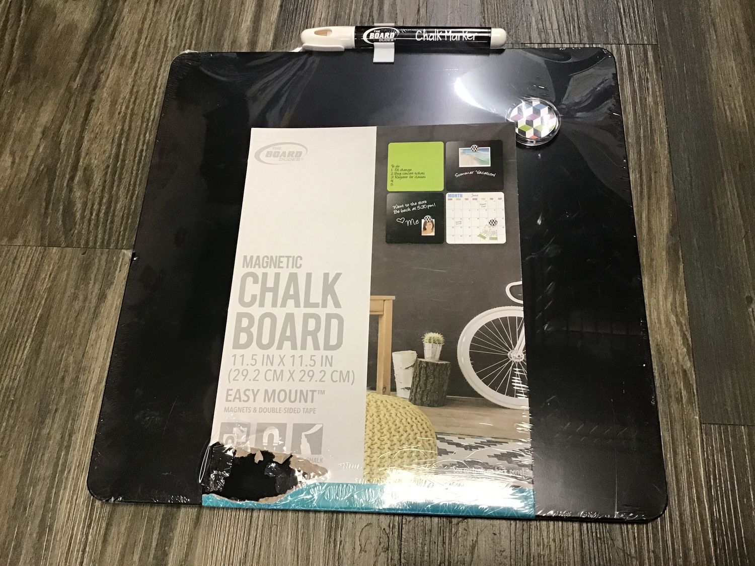 MAGNETIC CHALKBOARD 11.5 X 11.5