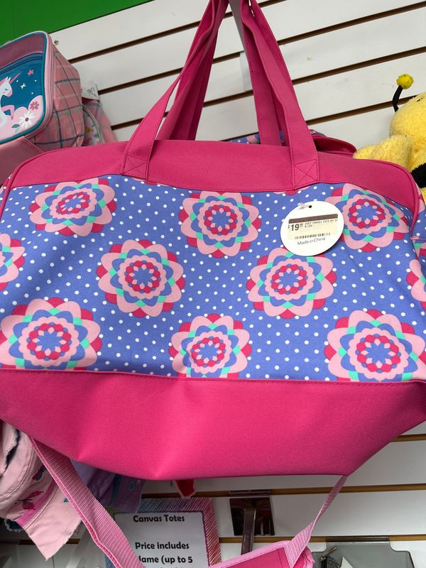 ZOEY TRAVEL TOTE BY VIV &amp; LOU