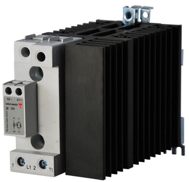 RGC1A60A60KGU, Carlo Gavazzi, Relevador estado solido, monofasico 20-275vca control, 60amp 600v salida,  con disipador