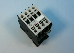 RL4RA022TD, General Electric, Contactor auxiliar 2na-2nc, bobina en 24 vac