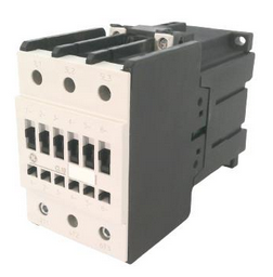 CL10E300MD, General Electric, Contactor de 3p, 105a, bob. en 24vdc.