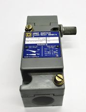 9007-C62C, Square D, Interruptor de limite con 2p2t,op. sostenida.
