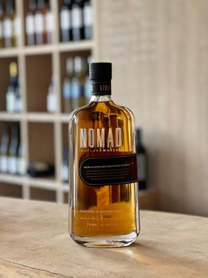 Nomad outland whisky in Jerez (schots)