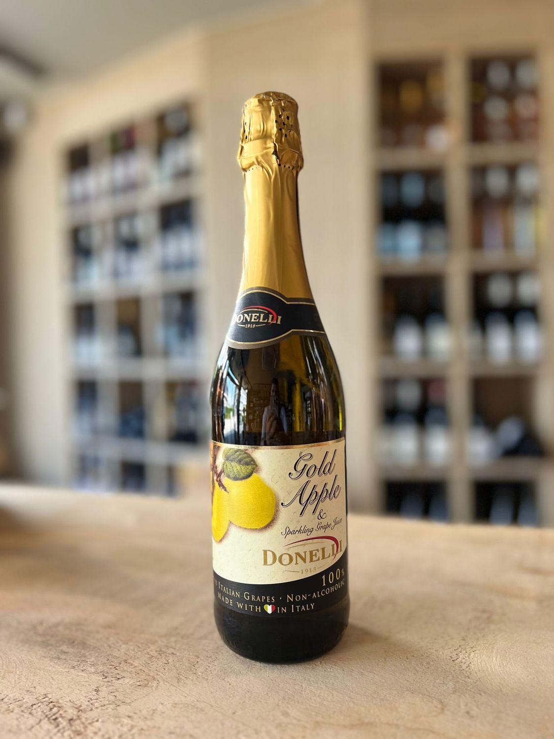 Donelli - Gold Apple
