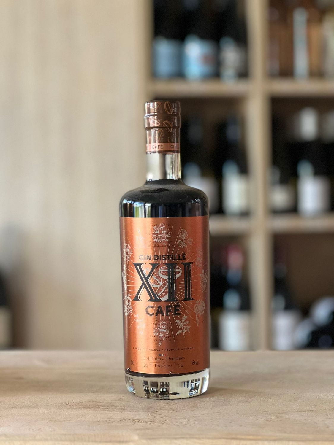 Gin XII Café