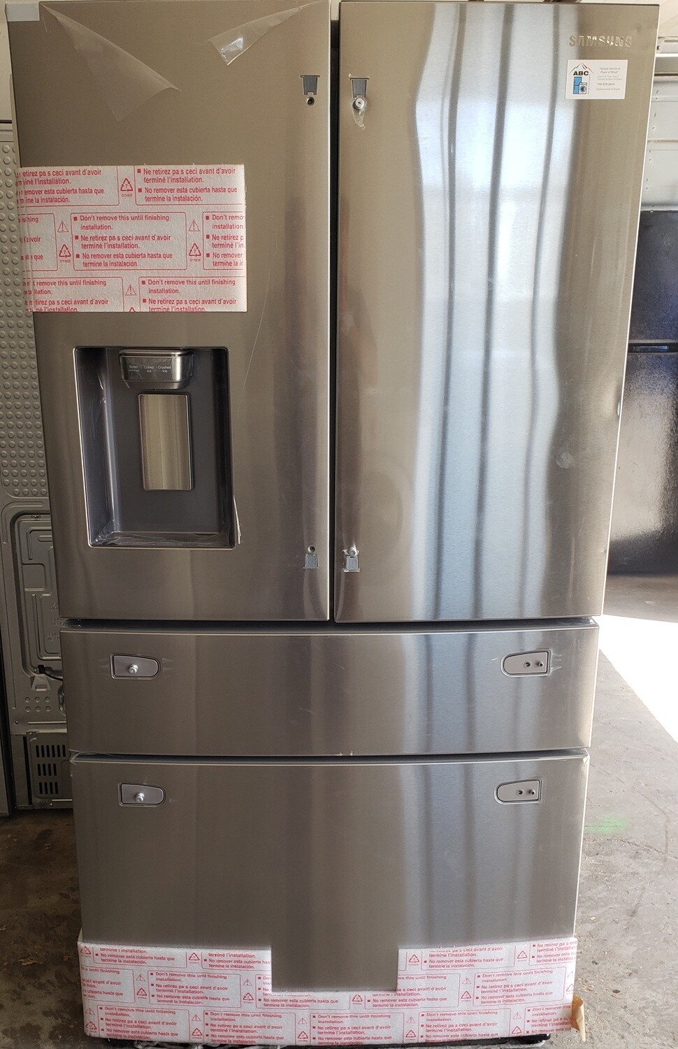 New Samsung 28 cu. ft. 4Door French Door Refrigerator with FlexZone