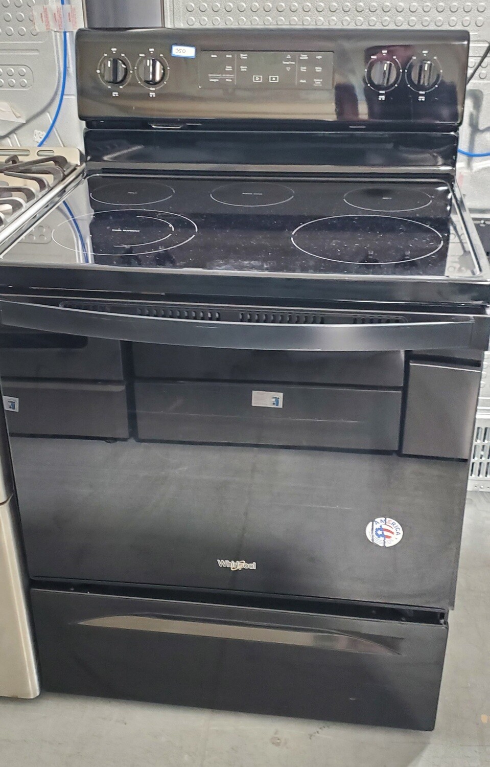 Black 30in Whirlpool Smooth Top Electric Range Cooktop Oven