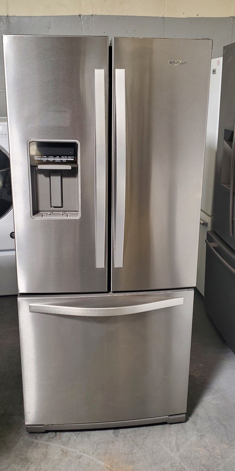 Whirlpool 30inch Wide French Door Refrigerator with Exterior Water