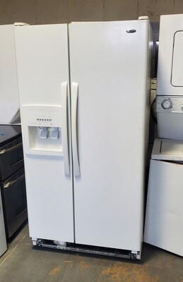 Amana 36in Side by Side Refrigerator Freezer in White 25cu.ft.
