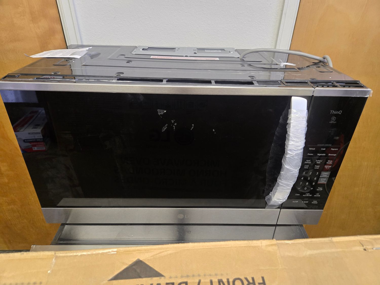LG Microwave- Works Great - Open Box