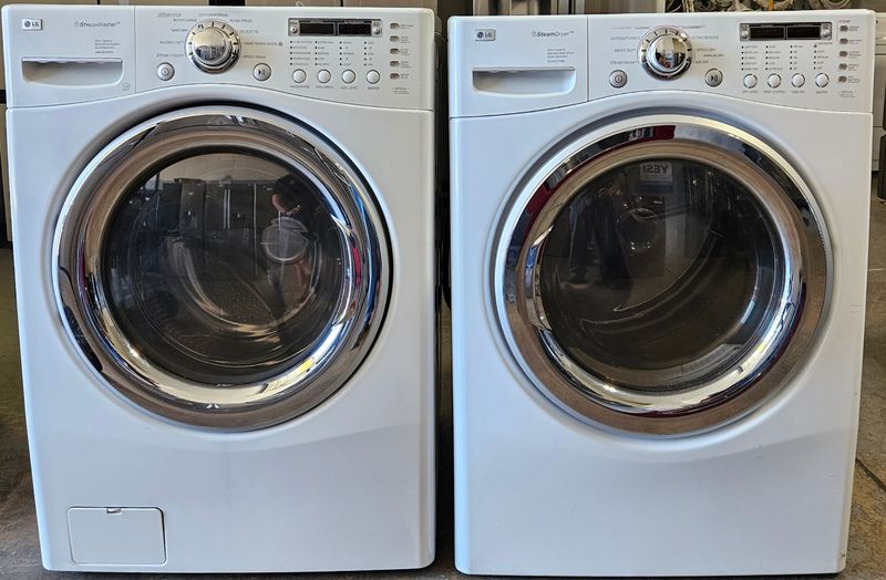 LG Front Load Washer (4.2cu.ft.) &amp; Large Capacity Electric Dryer (7.3cu.ft.)
