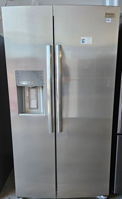 26cu.ft Side by Side Stainless Steel Frigidaire Refrigerator