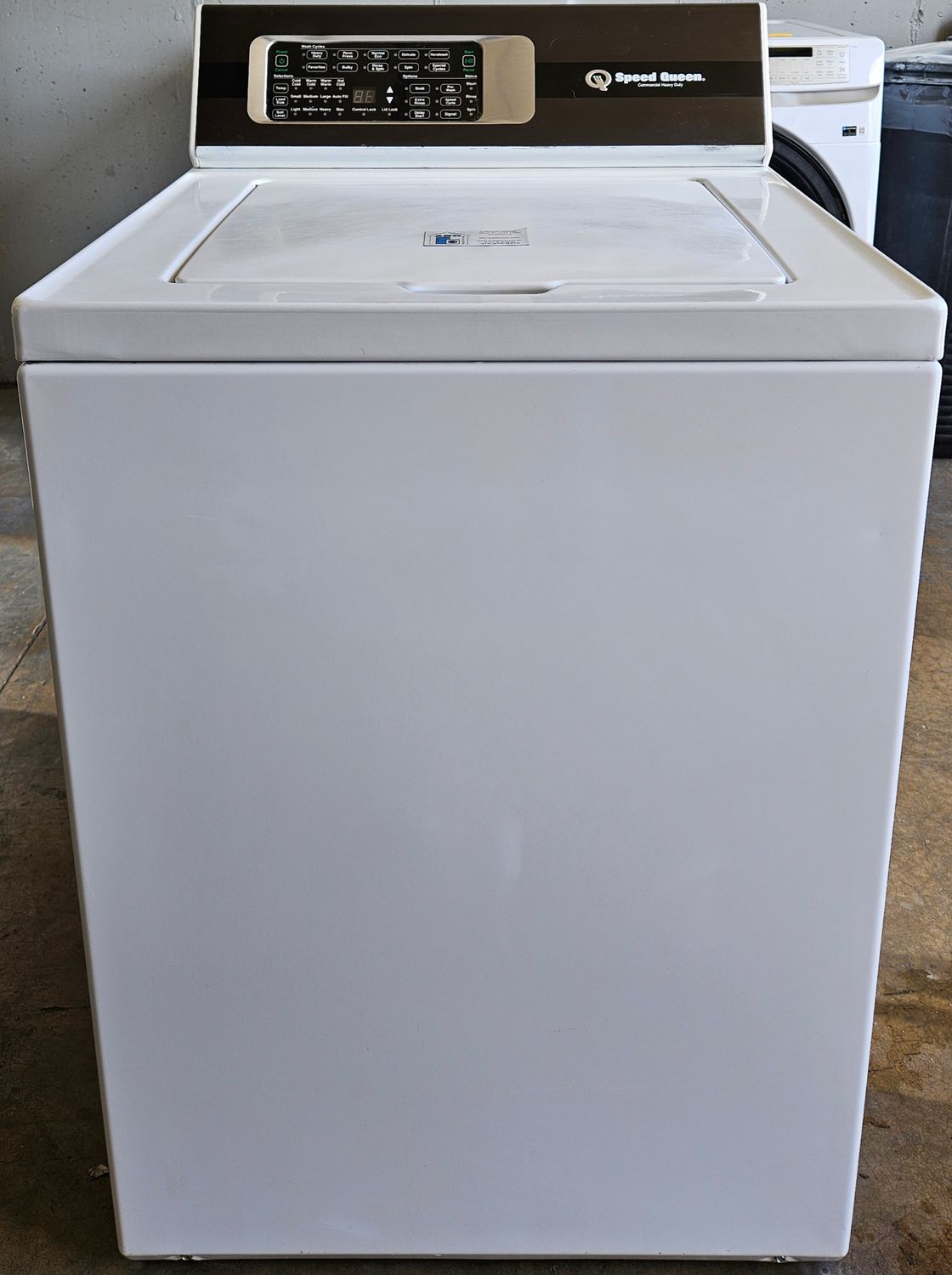 Speed Queen Top Load Washer (3.2cu.ft.)