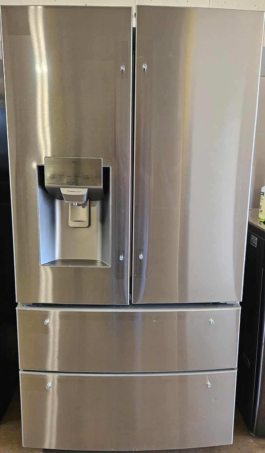 NEW! 28 cu.ft. LG French Door Fridge w/ Double Freezer in Stainless Steel
