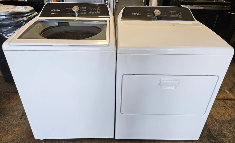 NEW! Whirlpool Top Load Washer (4.7-4.8cu.ft.) &amp; Large Capacity Electric Dryer (7.0cu.ft.)